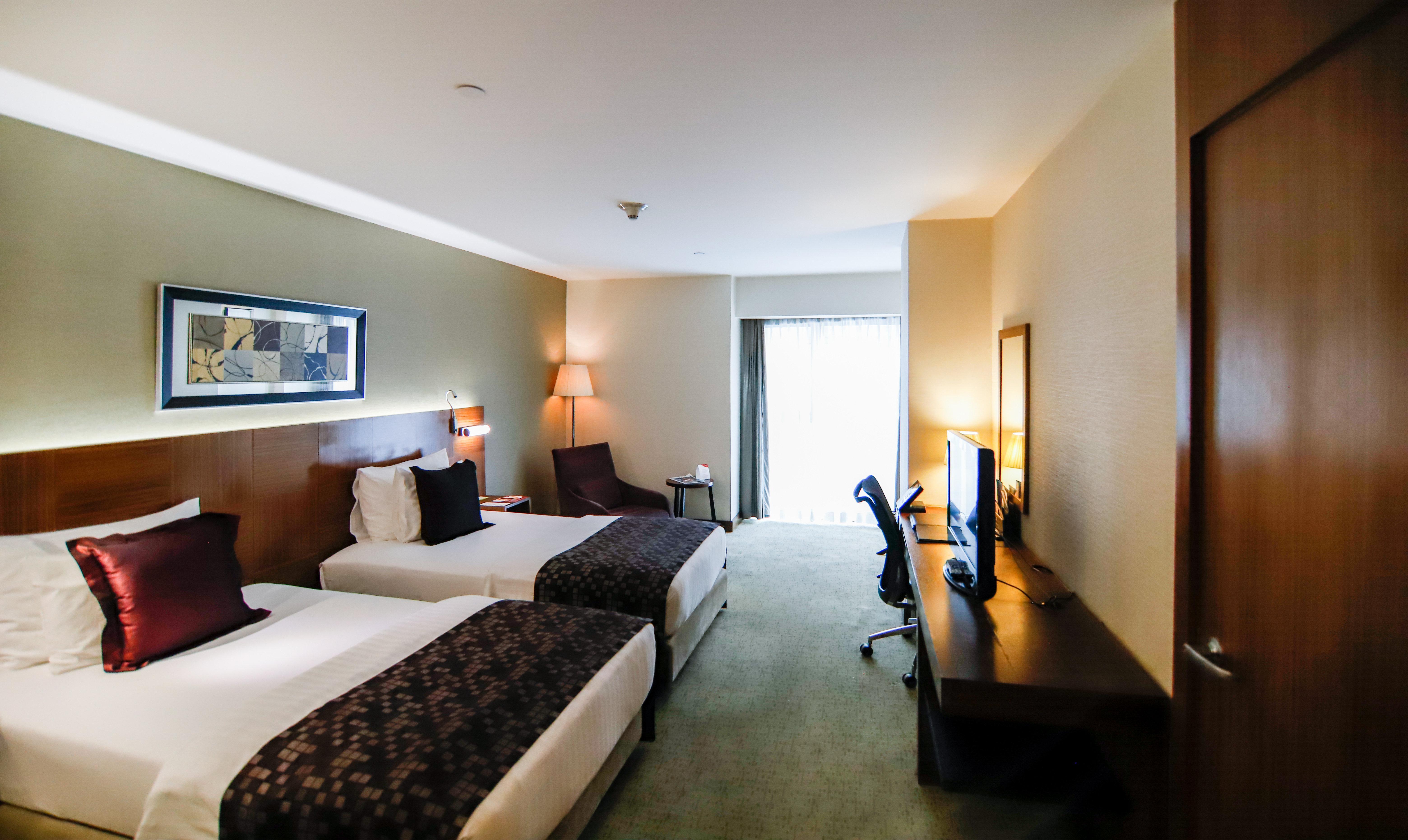 Hotel Crowne Plaza Istanbul Harbiye By Ihg Extérieur photo A room at the hotel